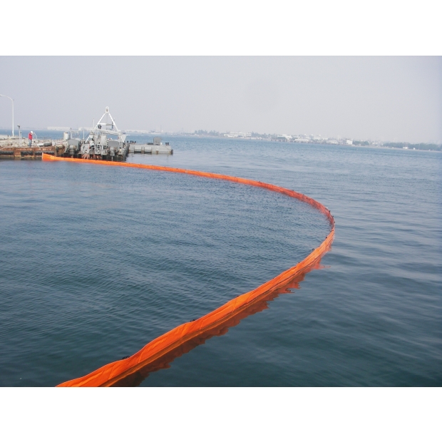 港灣固體填充事攔油索.JPG